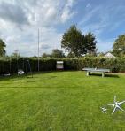 Schaukel und Tischtennis