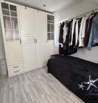 Ankleidezimmer 1.1